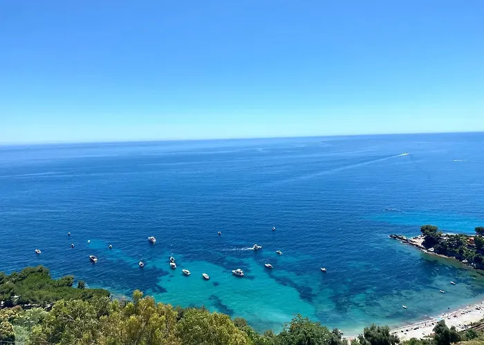 Kiss Of Sea - Balzi Rossi & Baia Beniamin *